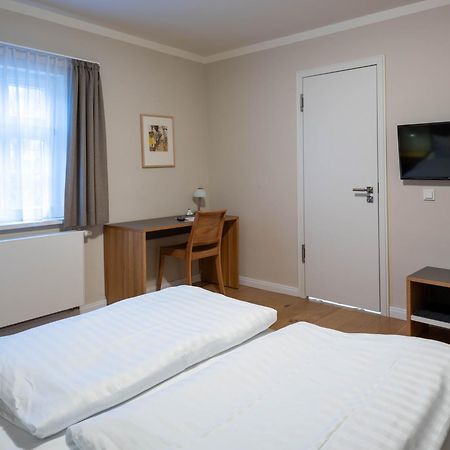 Gaestehaus Nikolai Erfurt Exteriör bild